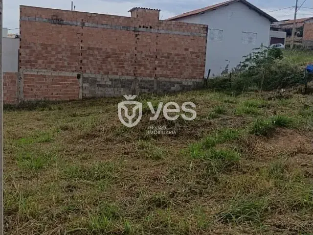 Terreno com 240m², à venda, no bairro Loteamento Pep 12 em Araxá