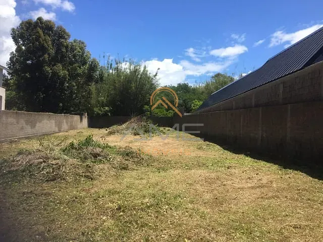 Terreno com 658m², à venda, no bairro Laranjal em Pelotas