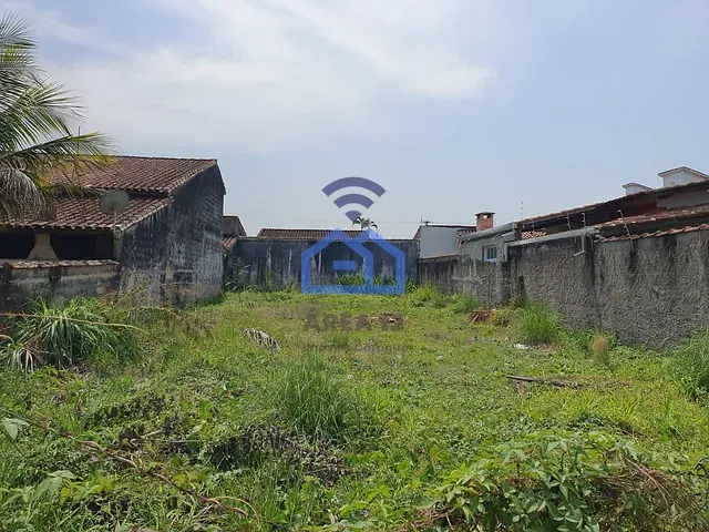 Terreno com 300m², à venda, no bairro Massaguaçu em Caraguatatuba
