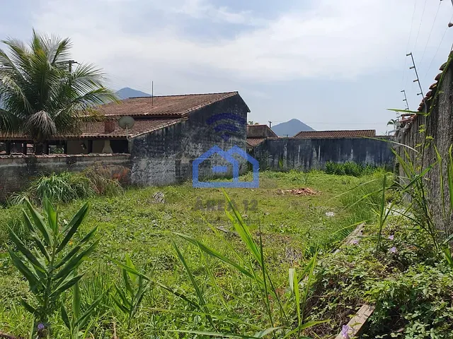 Terreno com 300m², à venda, no bairro Massaguaçu em Caraguatatuba