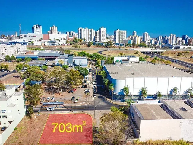 Terreno com 703m², para alugar, no bairro Vila Engler em Bauru