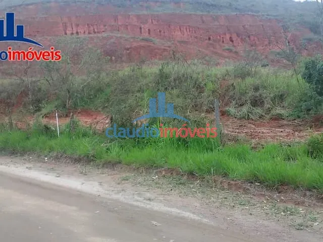 Terreno à venda, no bairro Fátima em Barra do Piraí