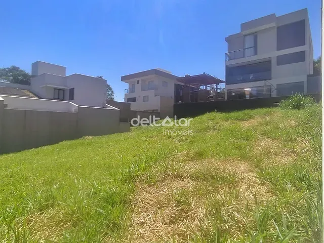 Terreno com 360m², à venda, no bairro Santo Antônio em Vespasiano