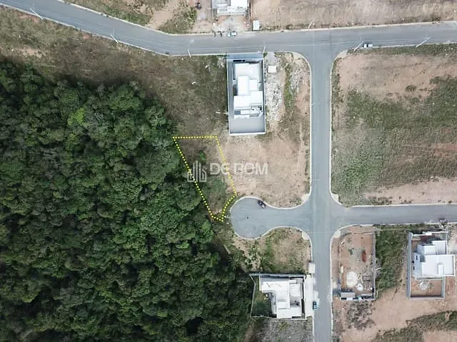 Terreno com 540m², à venda, no bairro Residencial Alamedas em Poços de Caldas
