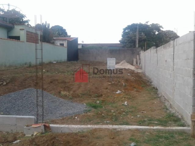 Terreno com 320m², à venda, no bairro Cidade Nova em Pindamonhangaba