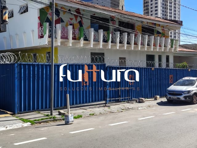 Terreno com 930m², à venda, no bairro Setor Marista em Goiânia