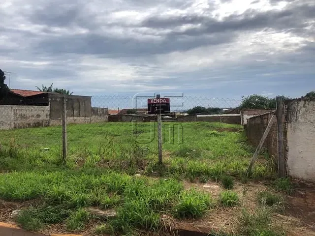 Terreno com 456m², à venda, no bairro Vila Santa Terezinha em Londrina