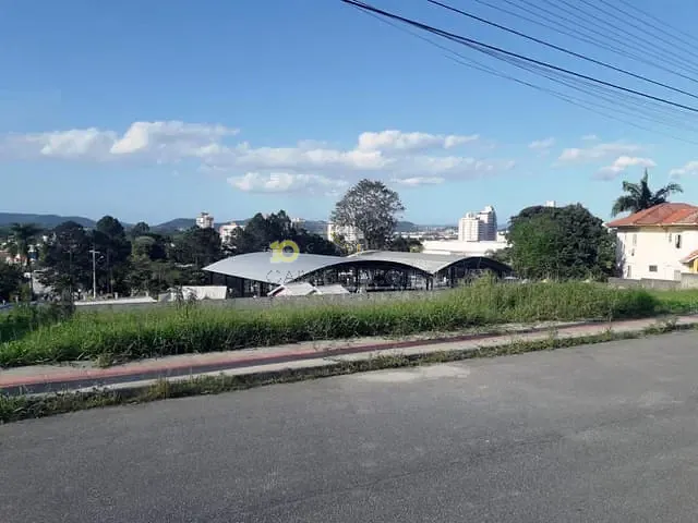 Terreno com 474m², à venda, no bairro Pedra Branca em Palhoça
