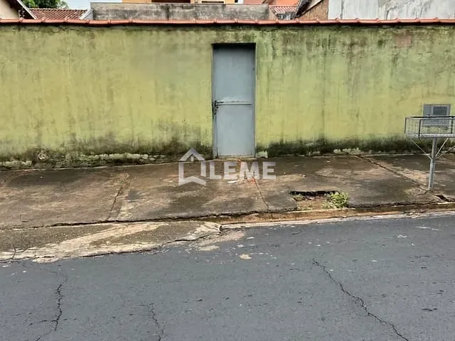 Terreno com 300m², à venda, no bairro Jardim Santa Maria em Mococa