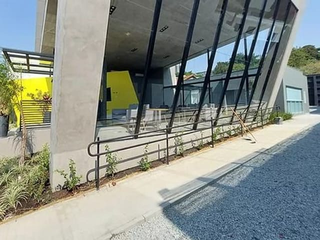 Terreno com 1000m², à venda, no bairro Umuarama em Osasco