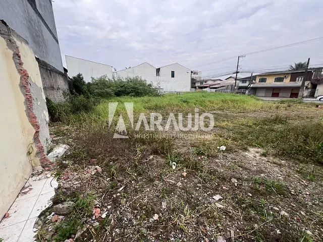 Terreno com 562m², à venda, no bairro Cordeiros em Itajaí
