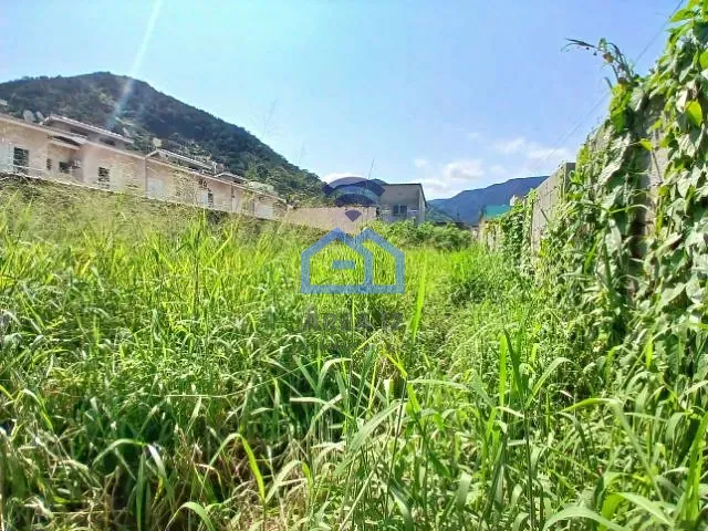 Terreno com 360m², à venda, no bairro Cidade Jardim em Caraguatatuba