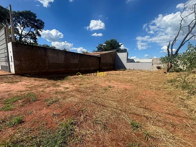 Terreno com 300m², à venda, no bairro Vale do Igapó III em Bauru