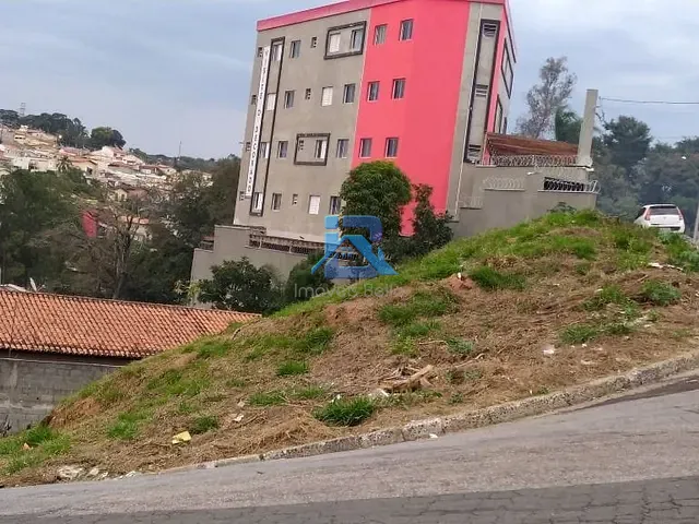 Terreno com 473m², à venda, no bairro Jardim Palladino em Itatiba