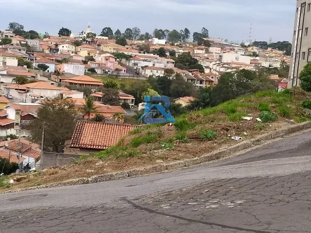 Terreno com 473m², à venda, no bairro Jardim Palladino em Itatiba