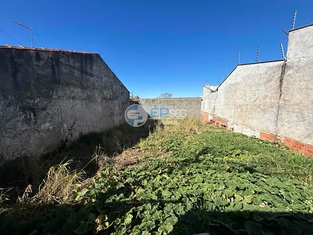Terreno com 170m², à venda, no bairro Residencial Abussafe em Londrina