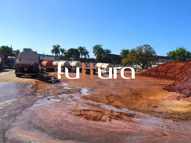 Terreno com 1110m², à venda, no bairro Setor Comercial em Senador Canedo