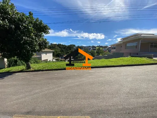 Terreno com 800m², à venda, no bairro Bairro Itapema em Itatiba