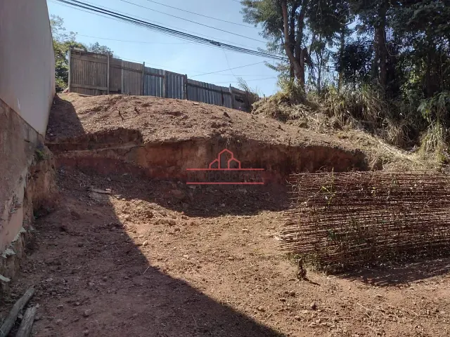 Terreno com 300m², à venda, no bairro Parque Nova Jandira em Jandira