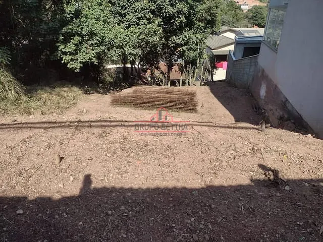 Terreno com 300m², à venda, no bairro Parque Nova Jandira em Jandira