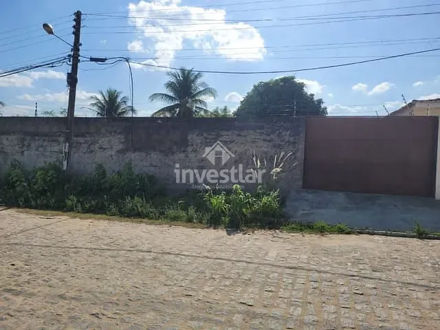 Terreno com 300m², à venda, no bairro Itararé em Campina Grande