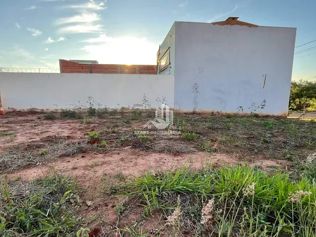 Terreno com 180m², à venda, no bairro Residencial Bosque dos Ipês em Pederneiras