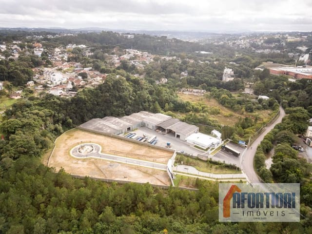 Terreno à venda, no bairro Cascatinha em Curitiba