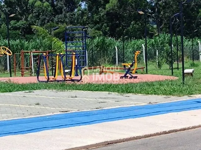 Terreno com 176m², à venda, no bairro Alamedas São José em Cabreúva