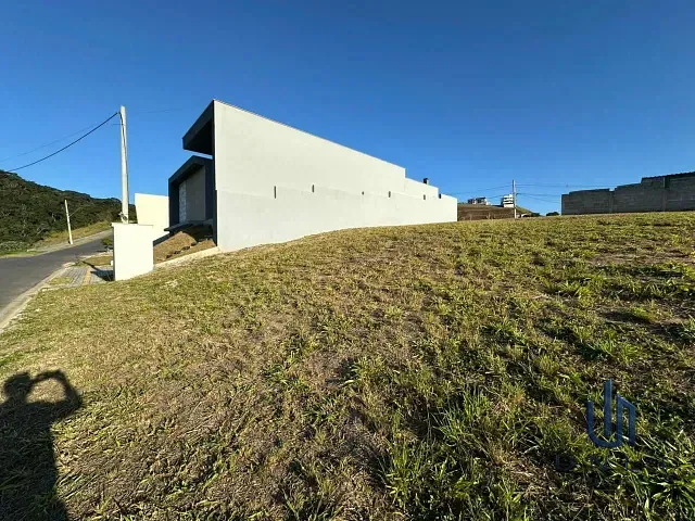 Terreno com 248m², à venda, no bairro Casa de Pedra em Volta Redonda