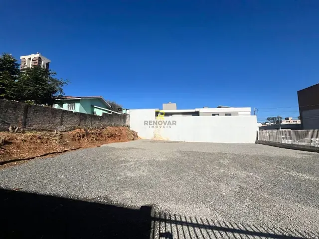 Terreno com 480m², para alugar, no bairro Centro em Guarapuava