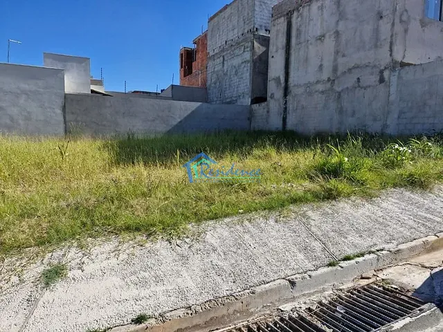Terreno com 239m², à venda, no bairro Jardim dos Sabiás em Indaiatuba