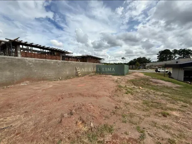 Terreno com 445m², à venda, no bairro Corrupira em Jundiaí