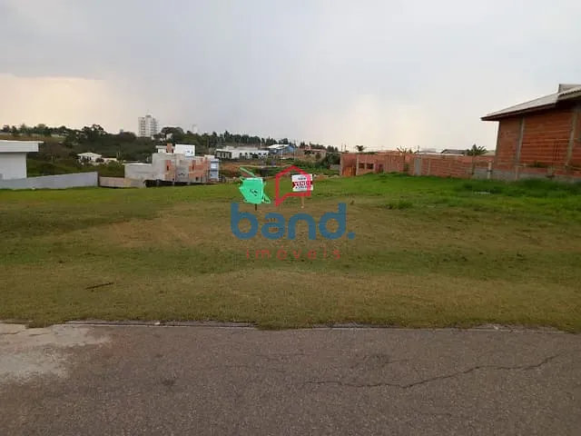 Terreno com 1000m², à venda, no bairro Avecuia em Porto Feliz