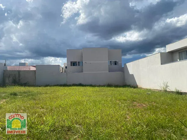 Terreno com 600m², à venda, no bairro Residencial Cerejeiras II Etapa em Anápolis