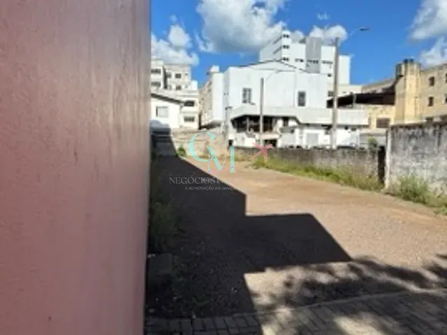 Terreno com 387m², à venda ou para alugar, no bairro centro em Xanxerê
