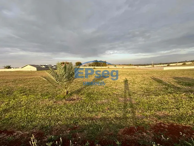 Terreno com 1527m², à venda, no bairro Condomínio Residencial Maanaim em Cambé