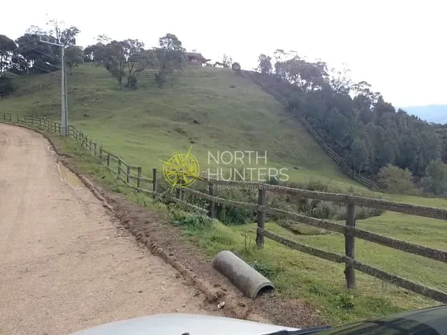 Terreno com 4004m², à venda, no bairro Rio Bonito em Rancho Queimado