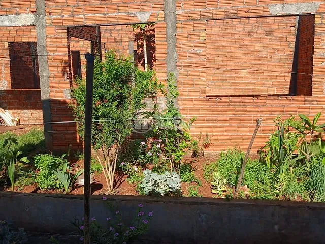 Terreno com 348m², à venda, no bairro Vila Goes em Londrina