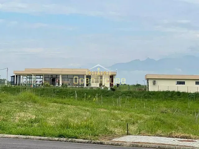Terreno com 253m², à venda, no bairro Gardian em Porto Real
