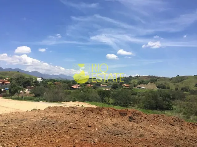 Terreno com 1132m², à venda, no bairro Santa Clara em Barra Mansa