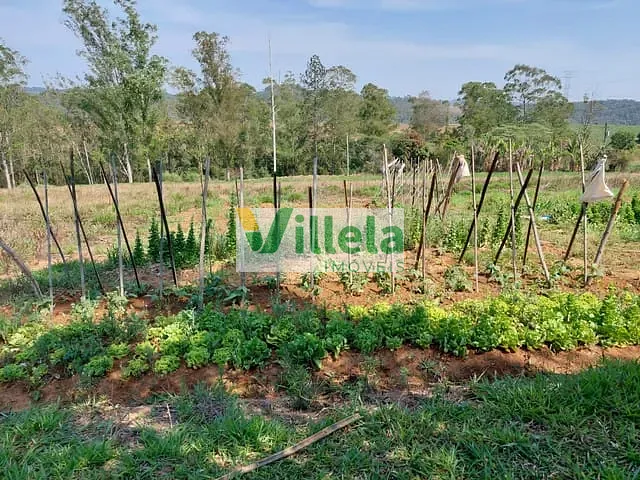 Sítio com 46000m² 3 quartos e 2 banheiros, à venda, no bairro Quatinga em Mogi das Cruzes