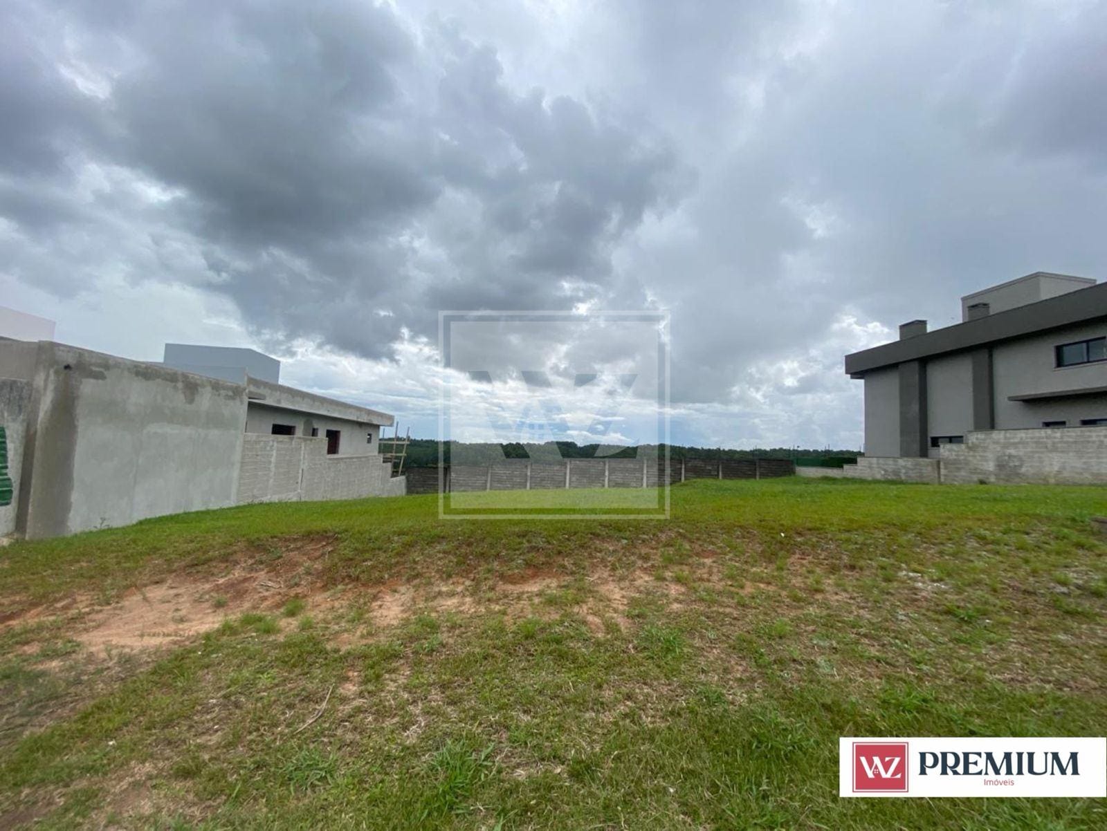 Terreno à venda, 10m² - Foto 1