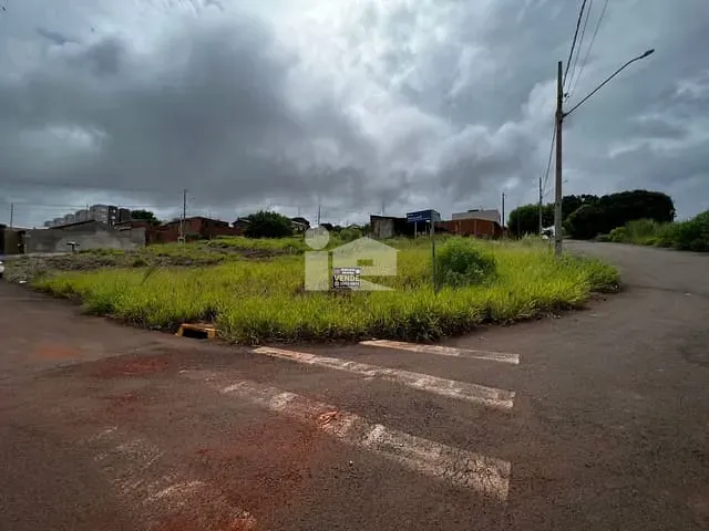 Terreno com 282m², à venda, no bairro Jardim Novo Horizonte em Rolândia