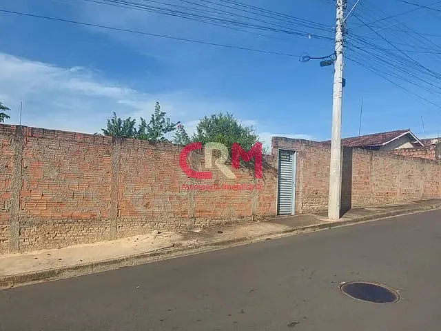 Terreno com 200m², à venda, no bairro Jardim Sobral em Taquaritinga