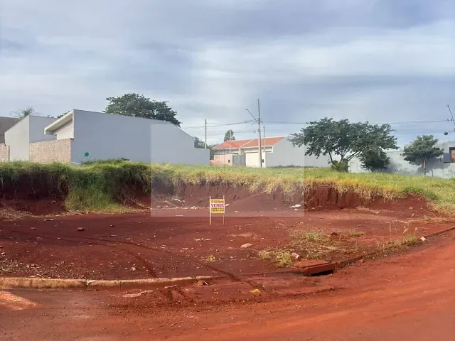 Terreno com 272m², à venda, no bairro Residencial Benedito Ferreira em Rolândia