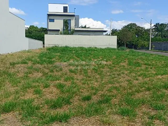 Terreno com 307m², à venda, no bairro Resedás em Holambra