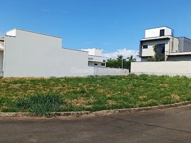 Terreno com 307m², à venda, no bairro Resedás em Holambra
