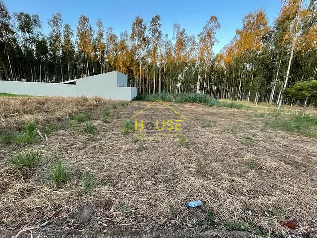 Terreno com 300m², à venda, no bairro Ohana em Nhandeara