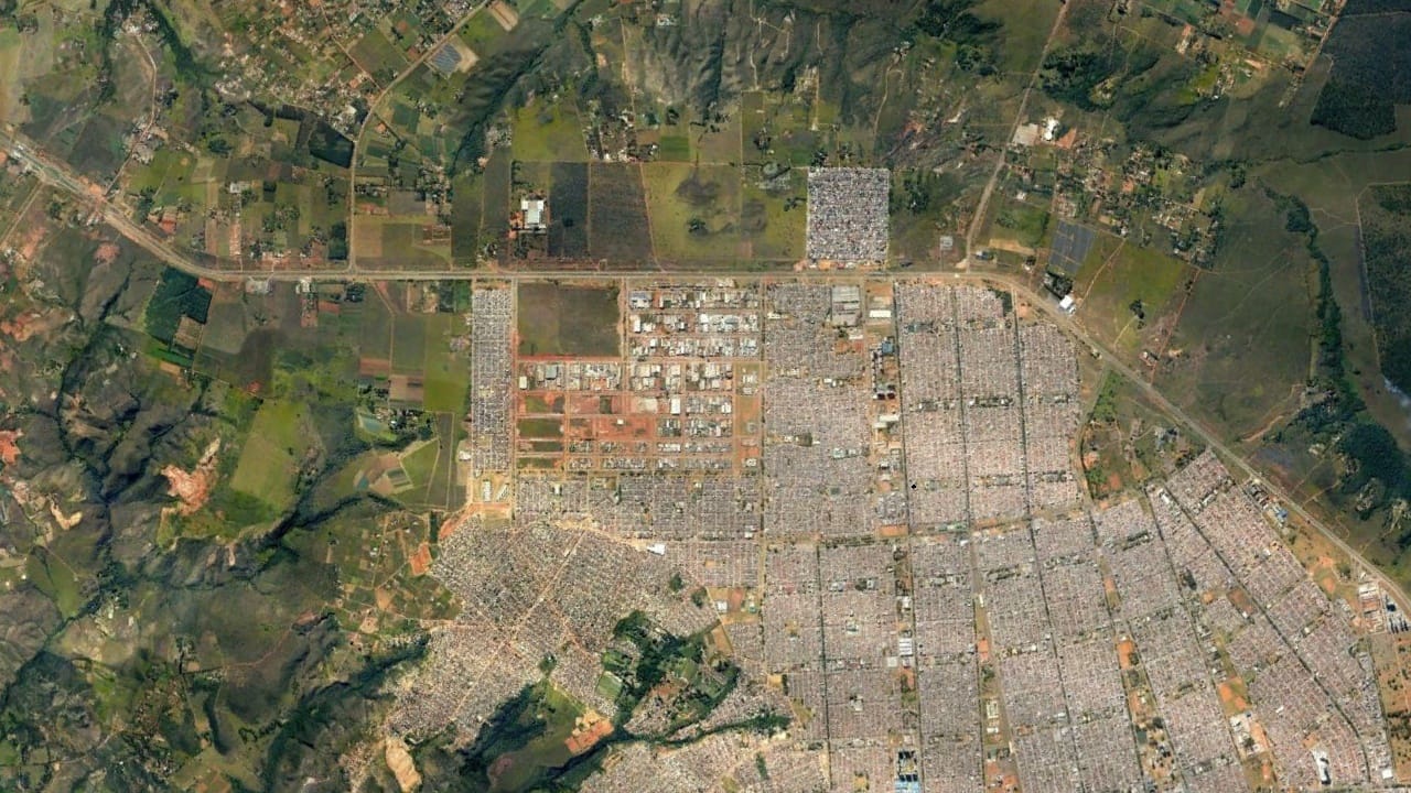 Terreno à venda, 11200m² - Foto 2