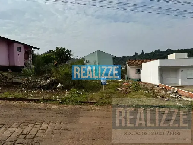 Terreno com 382m², à venda, no bairro Portal do Sol em Marau